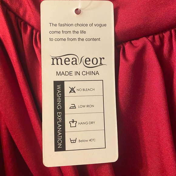 Medium Red Measeor Cocktail Dress - Picture 3 of 6